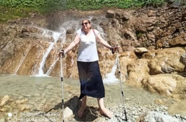 Hande Harmancıdan karantin günlərində istirahətə getməsi ilə bağlı AÇIQLAMA