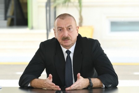 İlham Əliyev Aprel döyüşlərindən, Günnüt əməliyyatından danışdı