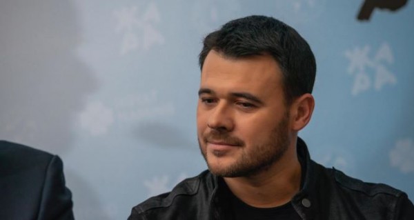 “İşçilərin maaşını ödəmək üçün 3 şəxsi avtomobilimi satmışam” - Emin Ağalarov