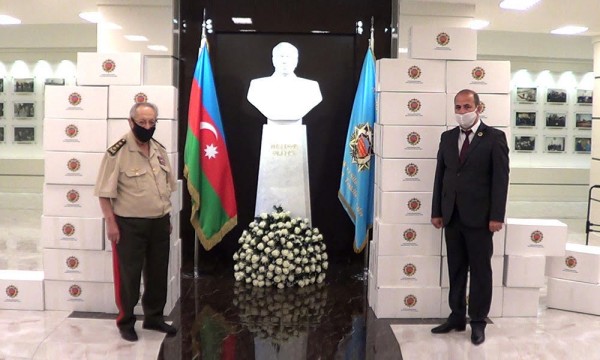 General-polkovnik 245 müharibə veteranına ərzaq yardımı paylanılmasını tapşırdı
