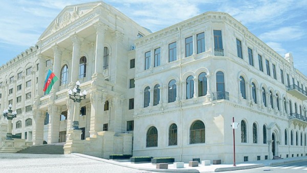 Azərbaycanda tanınmış musiqiçi həbs edildi - RƏSMİ