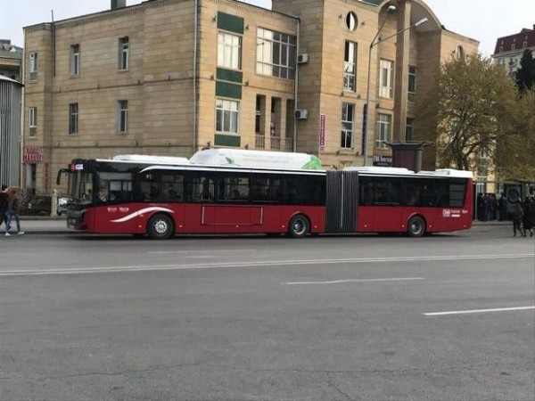 Bakıda ekspress avtobus xətlərinin iş qrafiki dəyişdirilib