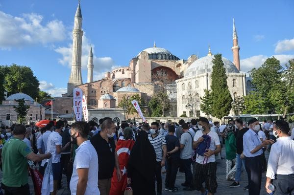 Aya Sofya bu tarixdən məscid kimi ibadətə açılacaq