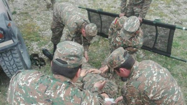 Ermənistanın iki yüksək rütbəli zabiti öldürüldü