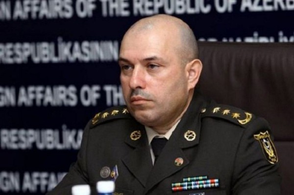 Vaqif Dərgahlı cəbhə bölgəsində brifinq keçirdi: vəziyyət gərgin olaraq qalır