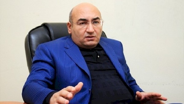 İqbal Ağazadə də döyüşə getmək üçün qeydiyyatdan keçdi - FOTO