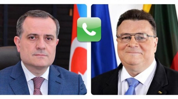 Ceyhun Bayramov litvalı həmkarı ilə telefonla danışıb