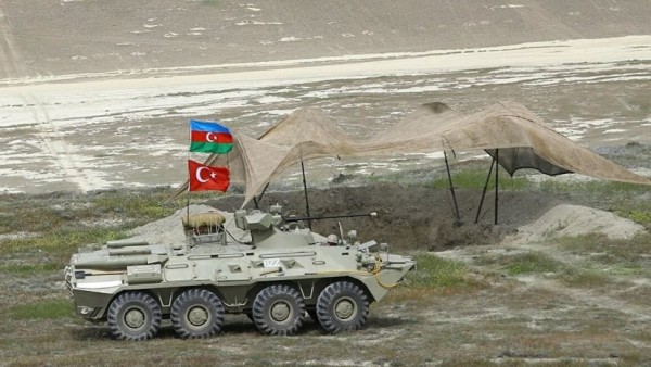 Türk mediasında Ermənistana mesaj: “Qorxma, hələlik təlimlərə gəldik” – FOTO