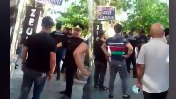 Bakıda şəxslər Polis Bölməsinin qarşısında döyülüb? - RƏSMİ AÇIQLAMA