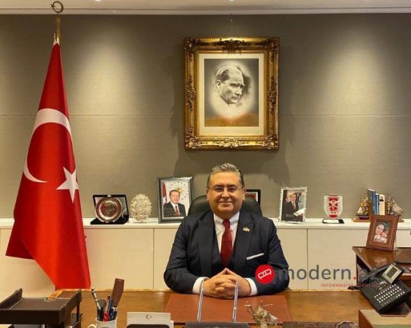 Türkiyənin Belçikadakı səfiri Hasan Ulusoy: “Ermənistan müharibənin yanındadır”