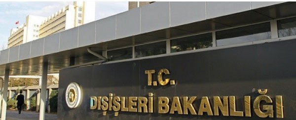 XİN: Türkiyə Beyruta yardım göndərib