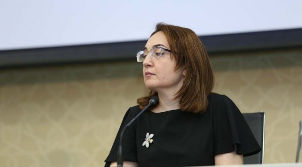Həkimlərin məzuniyyətə buraxılmamasıyla bağlı TƏBİB-dən açıqlama