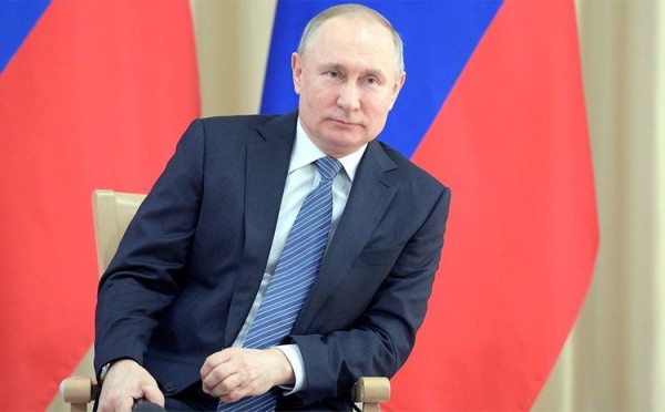 Putin: Qızım virusa qarşı peyvənd olunub