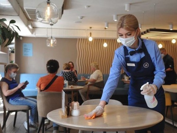 Baş Nazirdən pandemiya dövründə kafe və restoranlarla bağlı QƏRAR