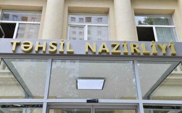 Təhsil Nazirliyi şagirdlər üçün COVID-19-la bağlı şeir hazırladı - FOTO