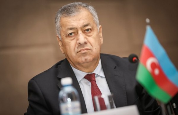 “Uşaqpulu” məsələsini birdəfəlik həll etmək lazımdır - Vahid Əhmədov