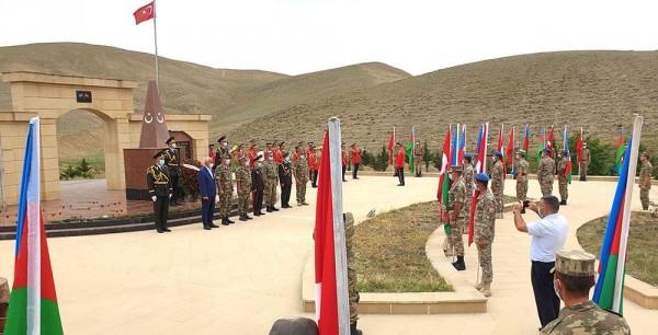 Qobustandakı Türk Şəhidliyi və hərbi hissədə anım mərasimləri keçirilib - FOTO