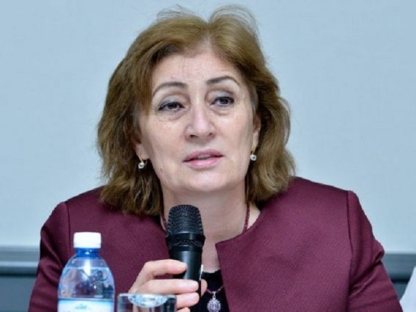 Məlahət İbrahimqızıdan Elman Nəsirova sərt REAKSİYA: “Ya həmin deputatın adını çəksin ya da...”