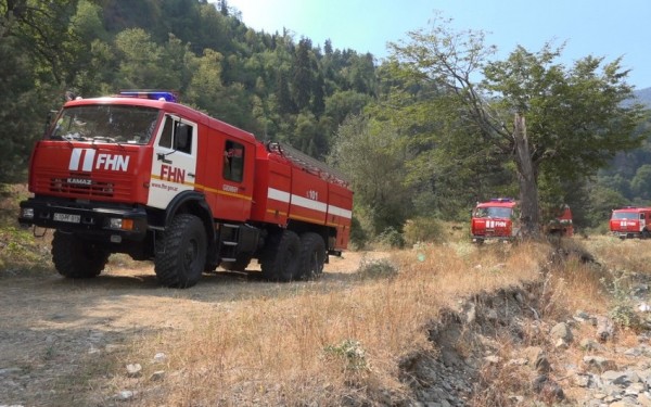 Qubanın Dəlləkli kəndinin girişində polis postları qurulub: Zərərçəkənlər var