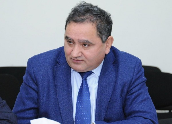 “Siyasətlə bağlı fikirlərimiz çox haçalandı” - Deputat