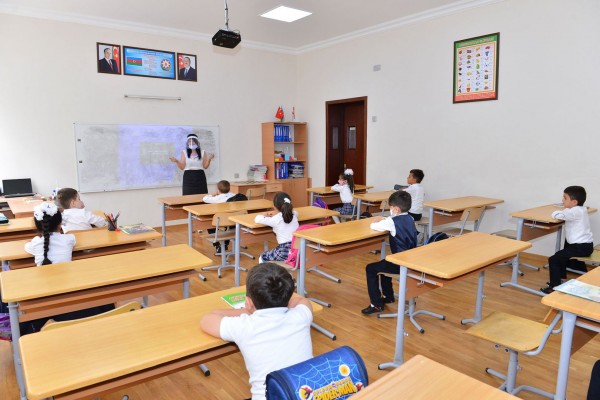 Bu gün daha 10 şagird koronavirusa yoluxub