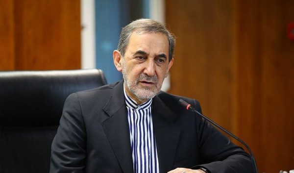 Xameneinin müşaviri: “Ermənistan işğal etdiyi əraziləri tərk etməlidir"