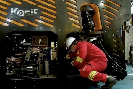 Türkiyə istehsalı olan sualtı robot “Fatih” kəşfiyyat gəmisinə dəstək verəcək