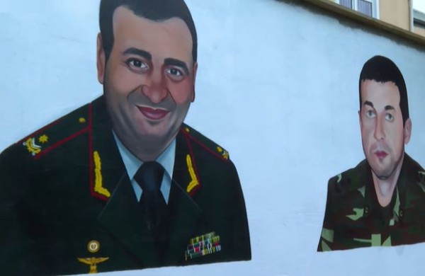 Milli Qəhrəmanlarımızın şəkilləri Bakı küçələrinə həkk edildi