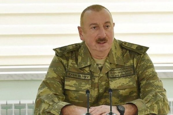 "Cənab Ali Baş Komandan" mahnısı