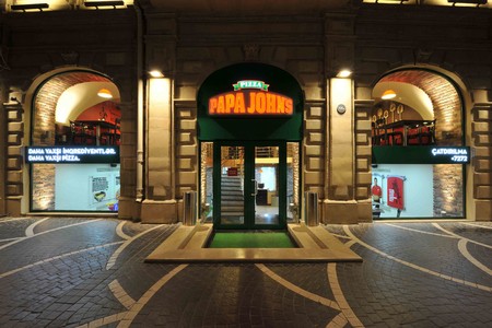 "PAPA JOHNS" şirkəti Azərbaycan xalqından üzr istədi - FOTO