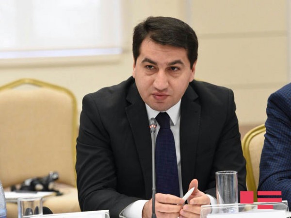 Hikmət Hacıyev: Şəhidlərimiz geosiyasi oyunları darmadağın ediblər