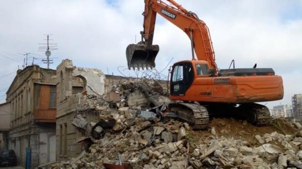 Bakının bu qəsəbəsindəki yaşayış binaları söküləcək