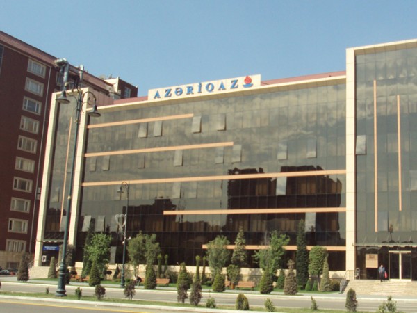 “Azəriqaz” əsgər ailəsinin evini qazla təchiz etdi