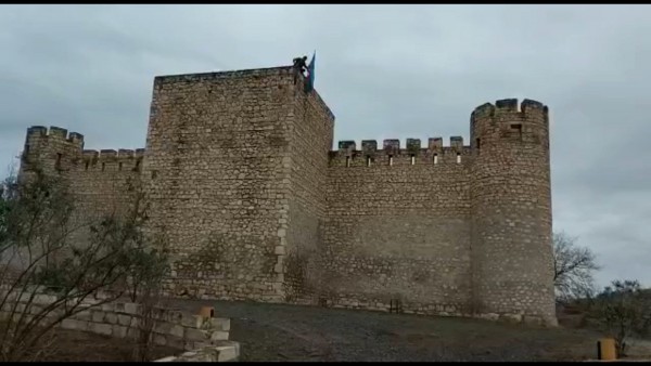 Ağdamda "Şahbulaq" qalasına Azərbaycan bayrağı sancıldı