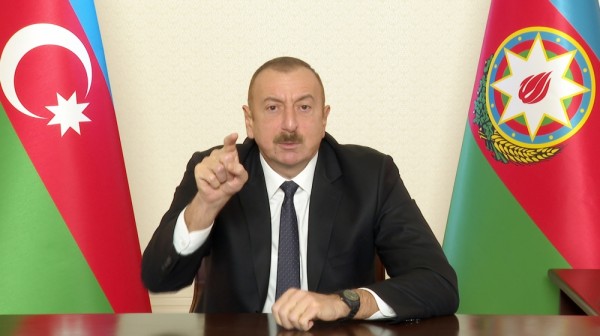 Prezident İlham Əliyev: Bizi nədəsə ittiham etmək istəyən getsin, ilk növbədə, güzgüyə baxsın