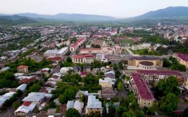 “Azərbaycanlı hərbçilər çox rahat şəkildə Xankəndidə gəzib-dolaşırlar” - Erməni analitik