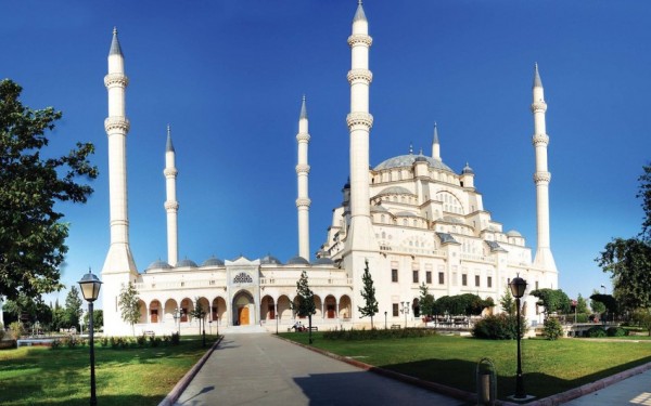 Cümə namazı ilə bağlı Türkiyədən açıqlama