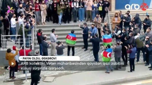 Telekanal qazisini böyük coşqu ilə qarşıladı