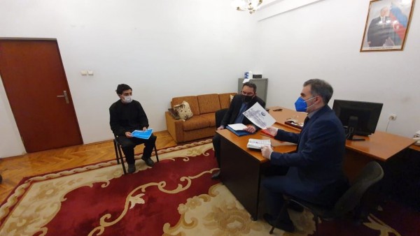 Ombudsman əməkdaşları erməni əsir və girovlara baş çəkib