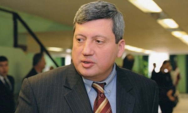 Tofiq Zülfüqarov haqqında saxta məlumat yayanlara hiddətləndi: “Satqın trollar!”