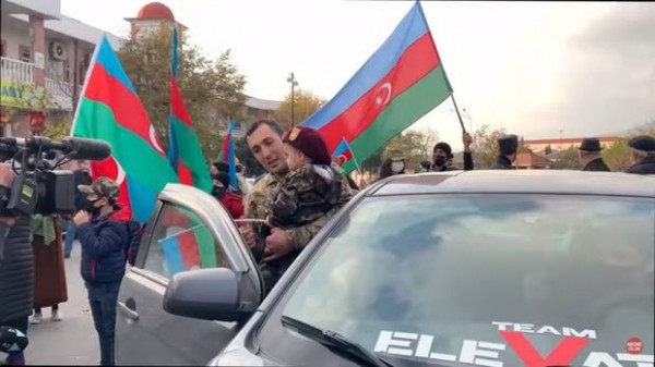 Şuşa döyüşlərində yaralanmış XTQ döyüşçüsü Zaqatalada coşqu ilə qarşılandı