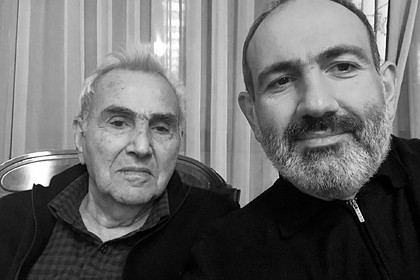 Nikol Paşinyanın atası vəfat edib