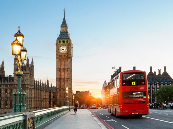 Dünya ölkələri Britaniya ilə əlaqələri kəsir