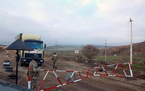 Hərbi polis işğaldan azad edilmiş ərazilərdə təhlükəsizliyin təmin edilməsində iştirak edir