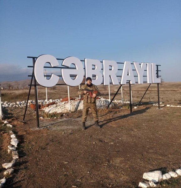 Azərbaycan Ordusunun könüllülərindən Murad Bağırov - FOTO