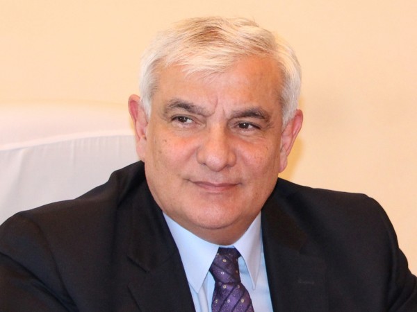 Kamal Abdullayev “Şərəf” ordeni ilə təltif edildi - Sərəncam