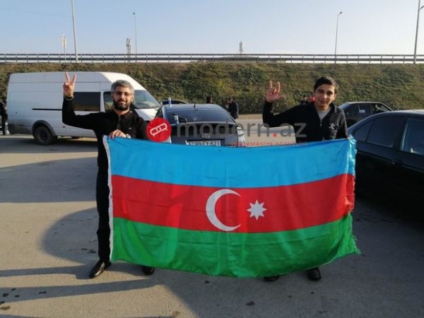 Əsirlikdən qayıdan Bayram: “Ermənilər öz vəhşiliklərini nümayiş etdirirdilər”