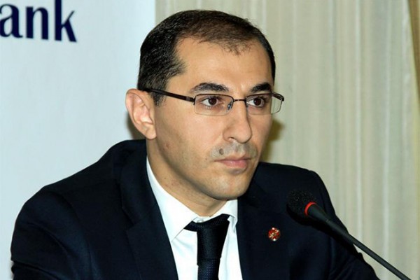 Ermənistanı defolt gözləyir - Aramyan