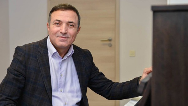 Arzum orada Məcnunu oynamaqdır... – Xalq artisti Mənsum İbrahimov