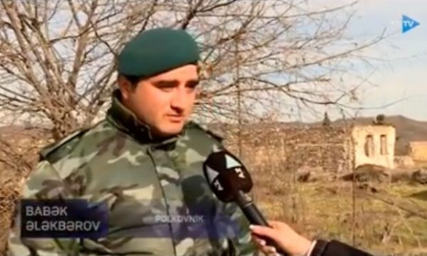Xudafərinin və Zəngilanın düşməndən təmizləndiyini Ali Baş Komandana məruzə edən polkovnik
